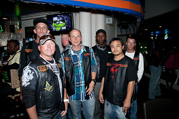 MRMC DAVE AND BUSTER-10