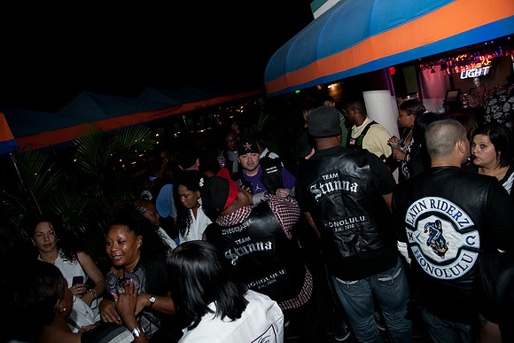 MRMC DAVE AND BUSTER-73