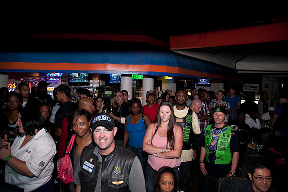 MRMC DAVE AND BUSTER-85