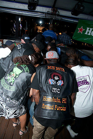 MRMC DAVE AND BUSTER-118