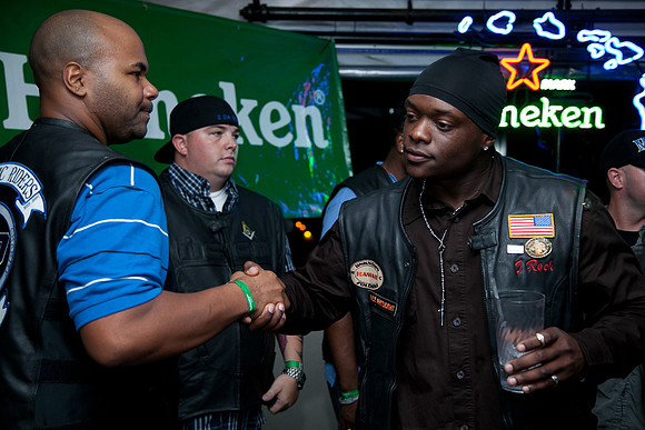 MRMC DAVE AND BUSTER-143