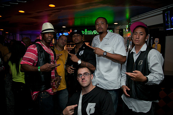 MRMC DAVE AND BUSTER-153